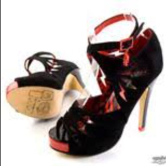 Iron Fist Black and red Heels - Picture 10 of 10